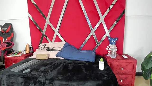 aishaxht online show from March 25, 2026, 9:10 pm