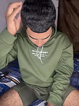 Snapshot of youngalexofficial chatting on March 22, 2026, 5:11 am youngalexofficial online show from March 22, 2026, 5:11 am