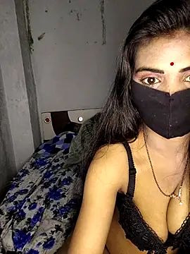 Snapshot of rani_coupleee chatting on February 14, 2026, 6:59 pm rani coupleee online show from February 14, 2026, 6:59 pm