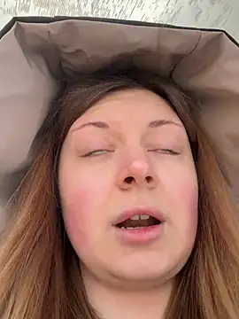 BlondeHott online show from February 9, 2026, 6:50 am