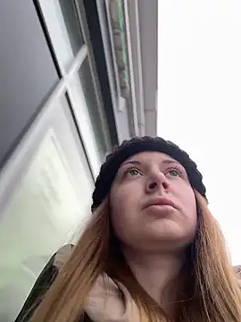 BlondeHott online show from February 25, 2026, 5:50 am