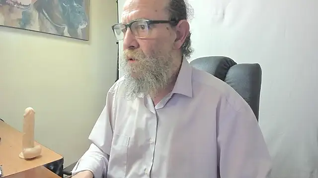Snapshot of Uncle_Hottie chatting on March 5, 2026, 4:36 pm Uncle Hottie online show from March 5, 2026, 4:36 pm