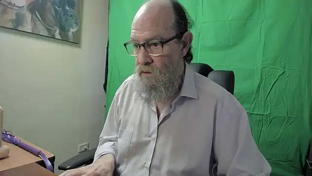 Snapshot of Uncle_Hottie chatting on March 16, 2026, 4:55 pm Uncle Hottie online show from March 16, 2026, 4:55 pm