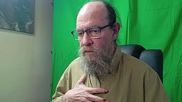 Snapshot of Uncle_Hottie chatting on March 24, 2026, 4:45 pm Uncle Hottie online show from March 24, 2026, 4:45 pm