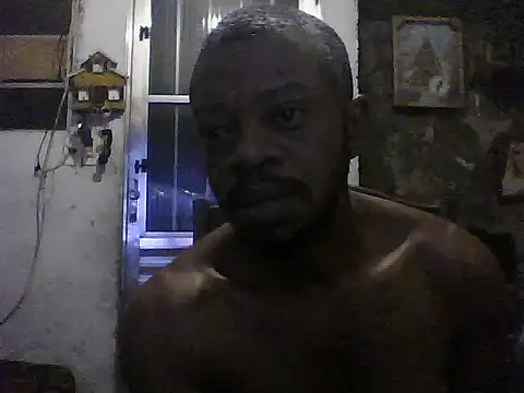 Negaomalinha1 online show from April 14, 2026, 9:26 am