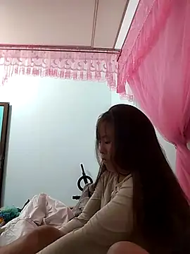 Snapshot of Sexy-girl123 chatting on February 13, 2026, 12:34 pm Sexy-girl123 online show from February 13, 2026, 12:34 pm