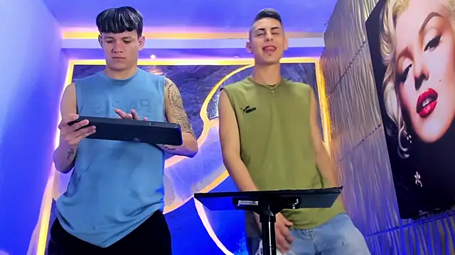 Lucas hot 20 online show from February 8, 2026, 5:44 am