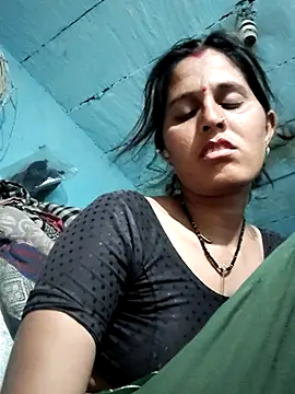 Bhavna8080 online show from July 25, 2026, 4:37 pm