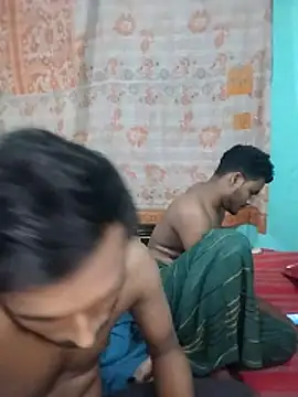 Snapshot of soft_couple778 chatting on February 2, 2026, 1:32 pm soft couple778 online show from February 2, 2026, 1:32 pm