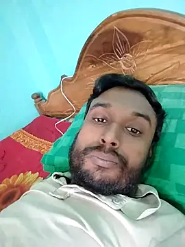 Snapshot of soft_couple778 chatting on February 21, 2026, 8:15 am soft couple778 online show from February 21, 2026, 8:15 am