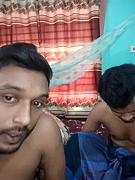 Snapshot of soft_couple778 chatting on March 3, 2026, 5:35 am soft couple778 online show from March 3, 2026, 5:35 am