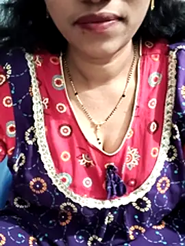 lusy79 online show from February 21, 2026, 2:18 pm