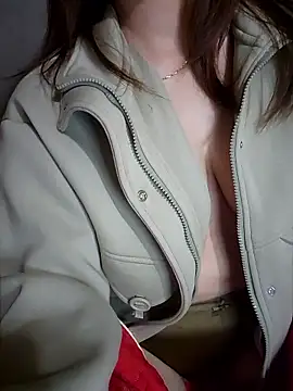 Snapshot of Comebaby-077 chatting on January 13, 2026, 9:09 pm Comebaby-077 online show from January 13, 2026, 9:09 pm