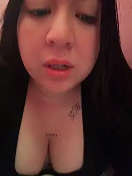 Snapshot of Whiitesugar chatting on January 5, 2026, 6:44 pm Whiitesugar online show from January 5, 2026, 6:44 pm