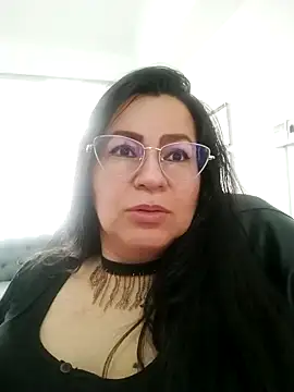 Helen Novoa online show from March 7, 2026, 4:04 pm