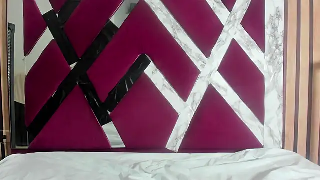 jhonaEstrada online show from January 9, 2026, 2:58 am