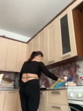 AlexaYvonne online show from February 4, 2026, 5:35 am