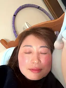 69 yuna 69 online show from February 22, 2026, 5:40 am