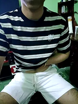 Sexyboy150196 online show from May 19, 2026, 2:23 pm