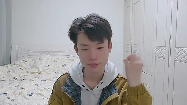 Snapshot of your-cake chatting on March 31, 2026, 12:16 pm your-cake online show from March 31, 2026, 12:16 pm