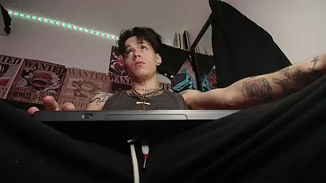 Anhony Muscle online show from February 6, 2026, 7:39 pm