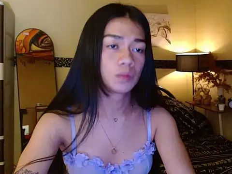 Snapshot of EnviousMaddie chatting on May 26, 2026, 5:42 pm EnviousMaddie online show from May 26, 2026, 5:42 pm