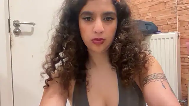 fayfay21xh online show from February 24, 2026, 6:17 pm