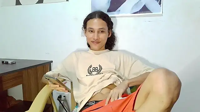 Snapshot of DeusGoth chatting on July 25, 2026, 4:21 am DeusGoth online show from July 25, 2026, 4:21 am