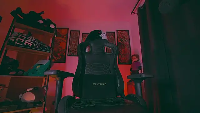 Olliver   y online show from March 13, 2026, 3:02 am