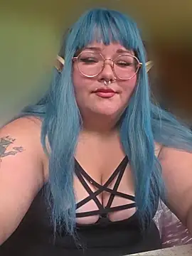 Snapshot of LunaLuxxx666 chatting on June 28, 2026, 8:37 pm LunaLuxxx666 online show from June 28, 2026, 8:37 pm
