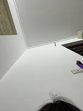 Lyli-122 online show from April 4, 2026, 8:12 am