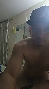 paladito01 online show from May 27, 2026, 5:59 am