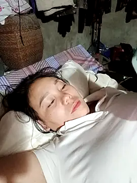 Snapshot of vanvan005 chatting on February 14, 2026, 11:23 pm vanvan005 online show from February 14, 2026, 11:23 pm