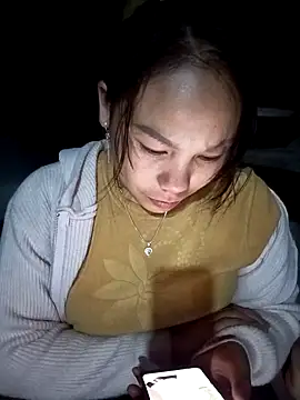 Snapshot of vanvan005 chatting on February 19, 2026, 12:23 pm vanvan005 online show from February 19, 2026, 12:23 pm