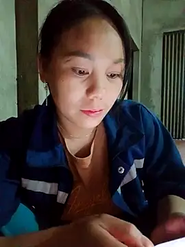 Snapshot of vanvan005 chatting on March 12, 2026, 10:54 am vanvan005 online show from March 12, 2026, 10:54 am