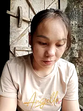 Snapshot of vanvan005 chatting on April 16, 2026, 2:56 am vanvan005 online show from April 16, 2026, 2:56 am