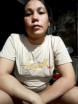 Snapshot of vanvan005 chatting on July 11, 2026, 12:30 pm vanvan005 online show from July 11, 2026, 12:30 pm