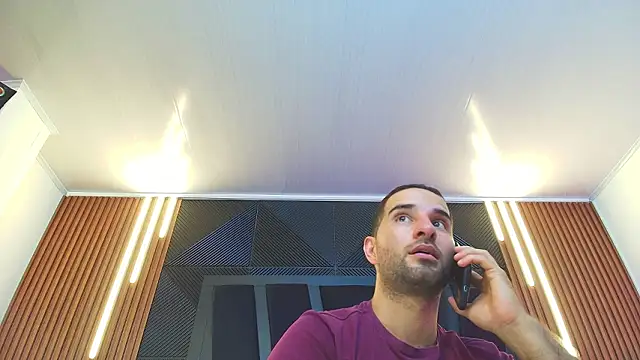 lorenzo walker 1 online show from February 10, 2026, 5:28 pm