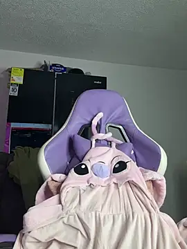 Snapshot of Stormi_th chatting on February 11, 2026, 11:54 pm Stormi th online show from February 11, 2026, 11:54 pm