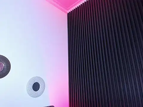 EbonyTanisha online show from February 18, 2026, 7:21 pm