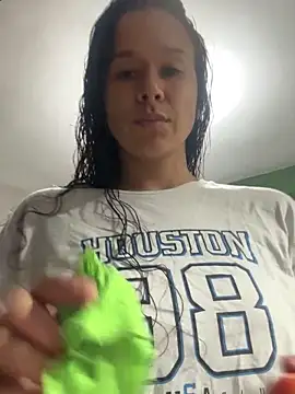 lannabellx online show from February 1, 2026, 2:32 am