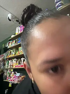 lannabellx online show from March 1, 2026, 3:19 am