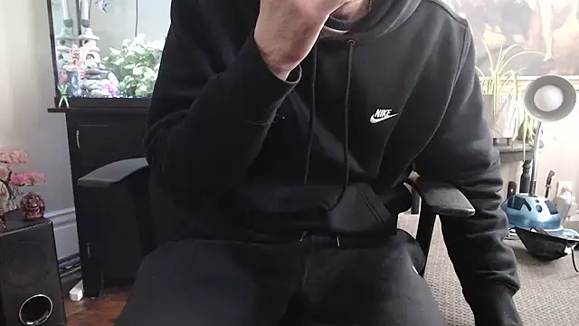 Snapshot of EspanolVato chatting on March 18, 2026, 9:18 pm EspanolVato online show from March 18, 2026, 9:18 pm