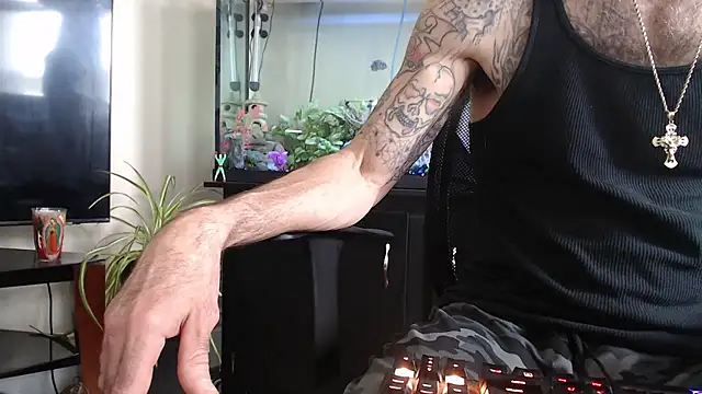 Snapshot of EspanolVato chatting on March 31, 2026, 9:15 pm EspanolVato online show from March 31, 2026, 9:15 pm