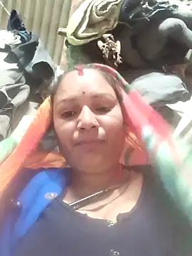 Hot hiuj online show from February 20, 2026, 7:58 pm