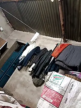 Hot hiuj online show from March 7, 2026, 8:17 pm