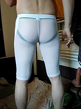 chrisopen07 online show from February 26, 2026, 4:17 pm