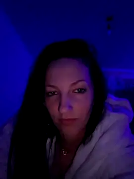 Snapshot of ElizaElias chatting on April 19, 2026, 10:34 pm ElizaElias online show from April 19, 2026, 10:34 pm