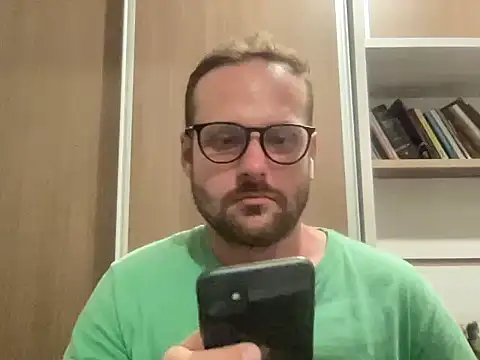 catarinenseputo online show from March 4, 2026, 11:33 pm