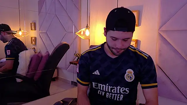 AndyKnoxx online show from March 3, 2026, 8:04 pm